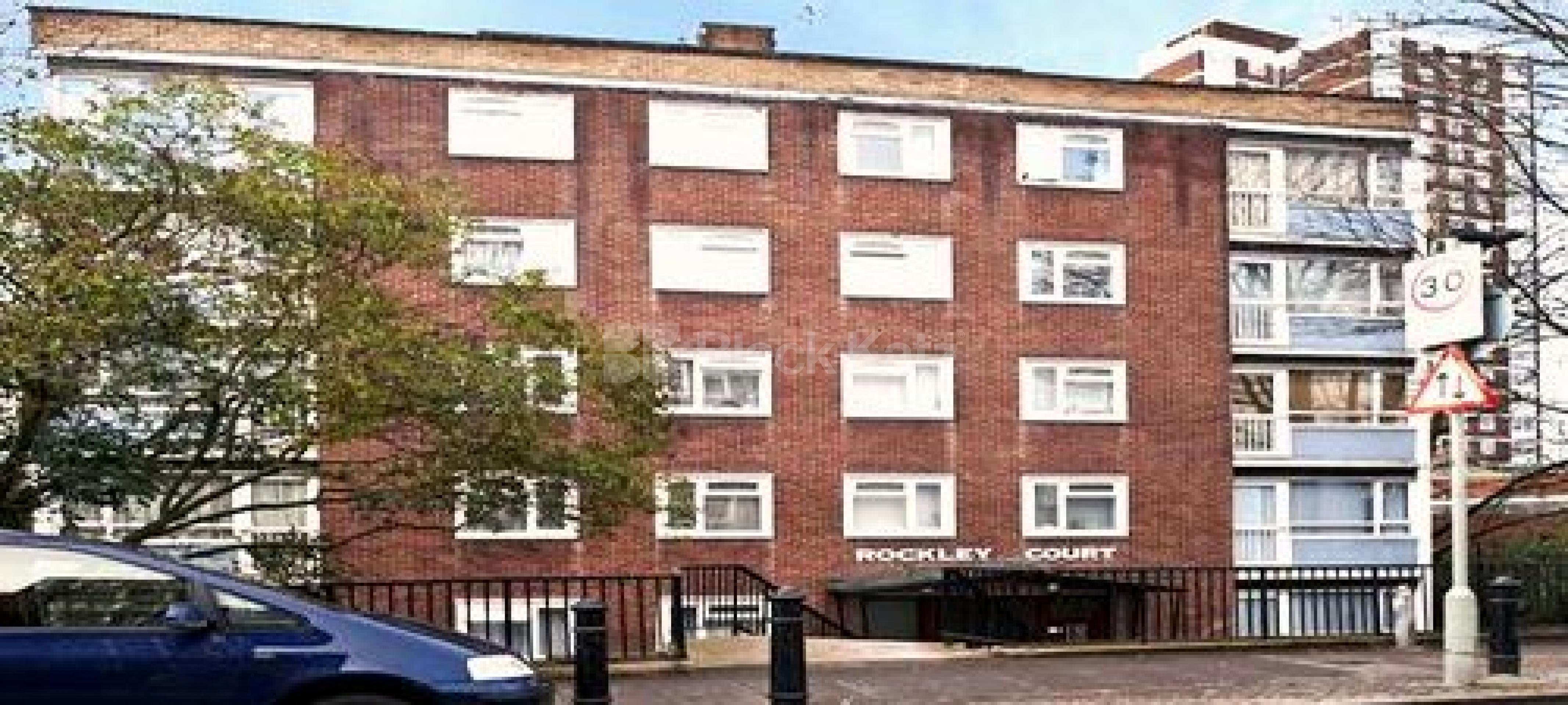 			HOT WATER AND HEATING INCLUDED, Studio Apartment, 1 bath, 1 reception Flat			 Rockley Road, Shepherds Bush W14